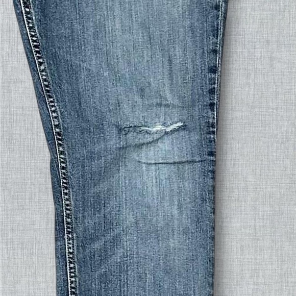 Men Distress Straight leg denim jeans in Blue - Picture 4 of 5